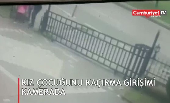 Kız çocuğunu kaçırma girişimi kamerada