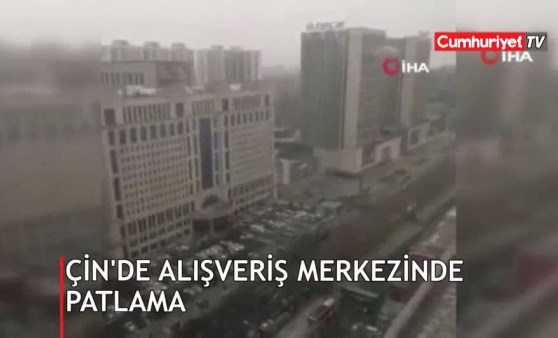 Çin'de alışveriş merkezinde patlama