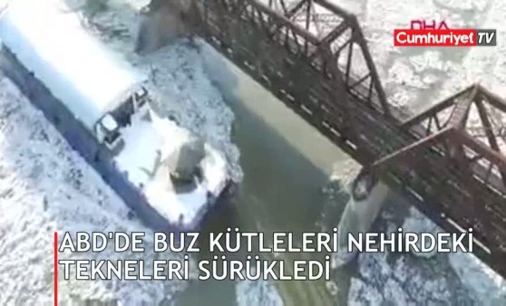 ABD'de buz kütleleri nehirdeki tekneleri sürükledi