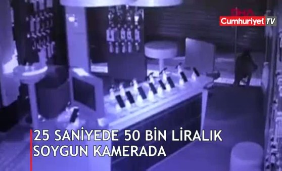 25 saniyede 50 bin liralık soygun kamerada