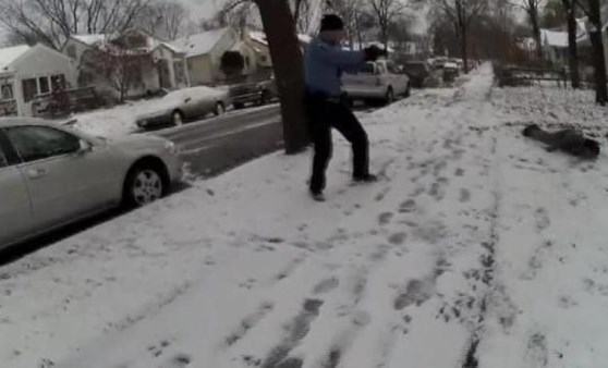 ABD polisi, bıçaklı adama kurşun yağdırdı (05.01.2019)(Video Haber)