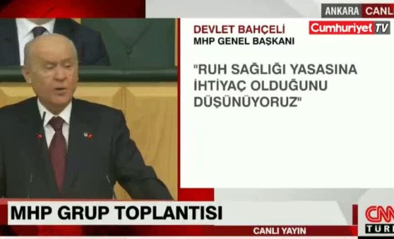 Bahçeli'den Taksim'de Suriyelilerin bayrak açmasına ilk tepki