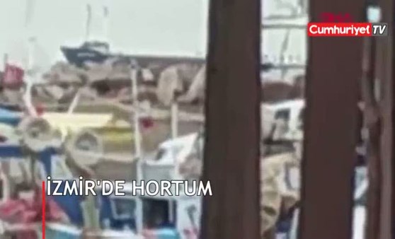 İzmir'de hortum çıktı