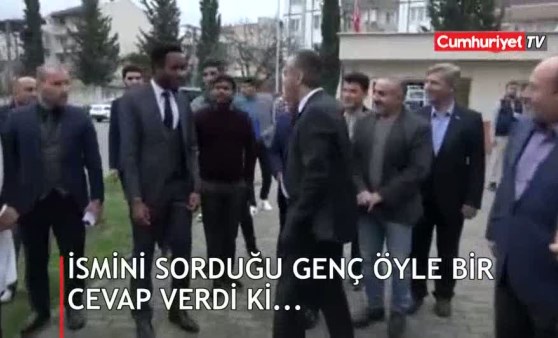 İsmini sorduğu genç öyle bir cevap verdi ki, başkan hayretler içinde kaldı