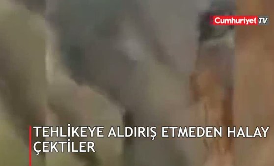 350 metre yükseklikte halay çektiler