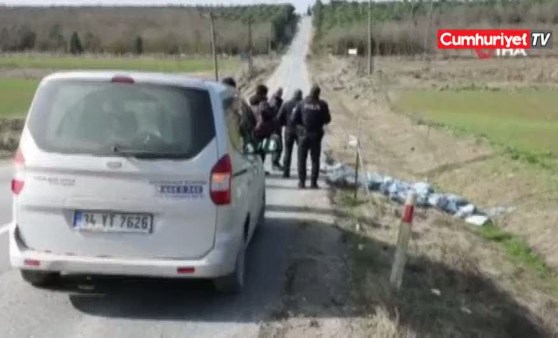 Büyükçekmece'de 60 çuval kimyasal atık bulundu (17.02.2019)(Video Haber)