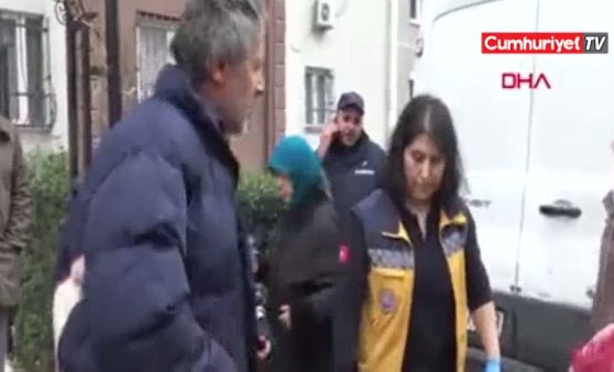 Çarptığı kadını yaralı görünce gözyaşlarını tutamadı