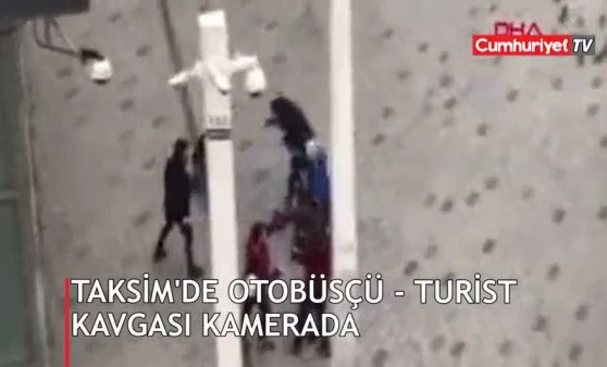 Taksim'de 3'e tek otobüsçü - turist kavgası