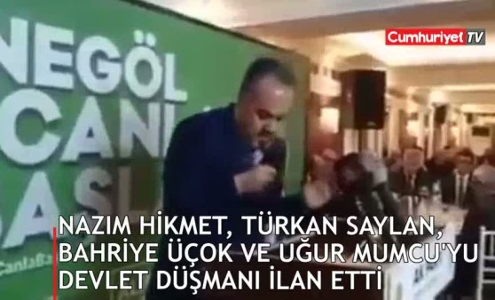 Aydınları devlet düşmanı ilan etti