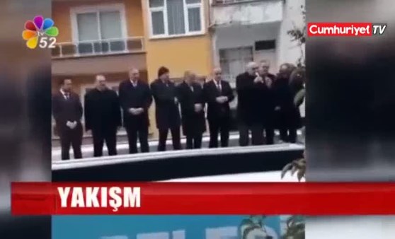 AKP'li vekil 'fetva' aldım deyip ezan sırasında konuştu