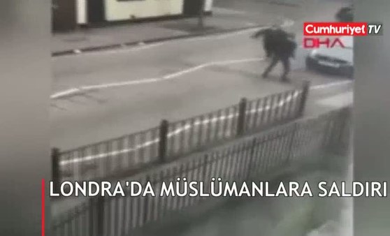 Londra'da Müslüman gruba çekiçli saldırı (16.03.2019)(Video Haber)