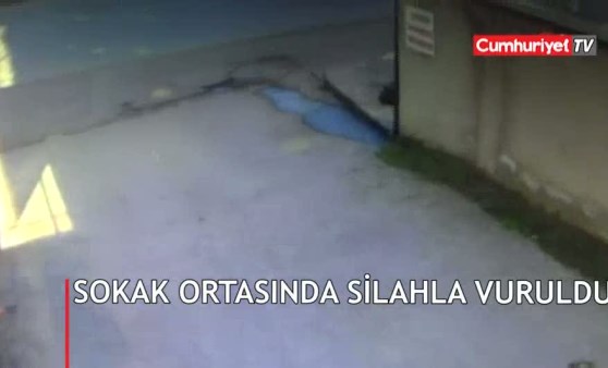 Sokak ortasında silahla böyle vuruldu