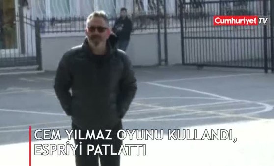 Cem Yılmaz oyunu kullandı, mesajı verdi: Biz kazanacağız!