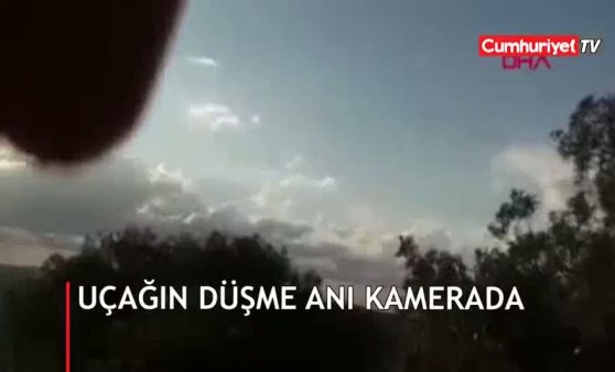 Uçağın düşme anını turistler böyle kaydetti