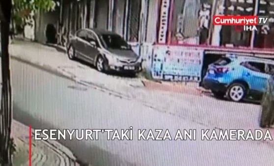 Yaşlı adamı elektrik direğine sıkıştırdı