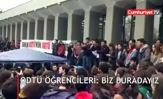 ODTÜ'de yüzlerce öğrenci Rektörlük önünde buluştu (16.04.2019)(Video Haber)