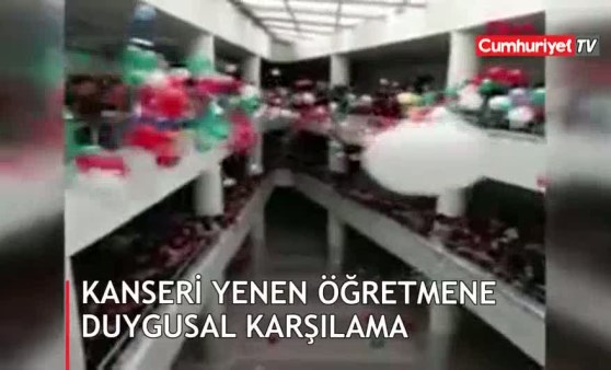 Kanseri yenen öğretmene okulda göz yaşartan karşılama (18.04.2019)(Video Haber)