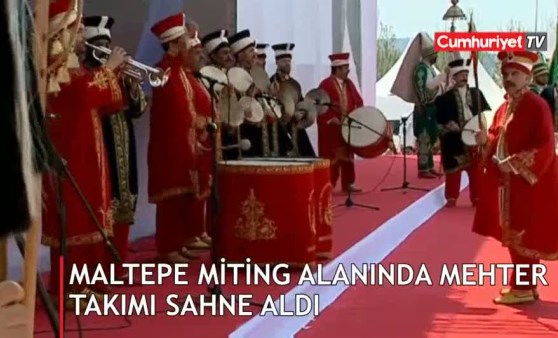 İmamoğlu'nun mitinginde mehtaran sürprizi