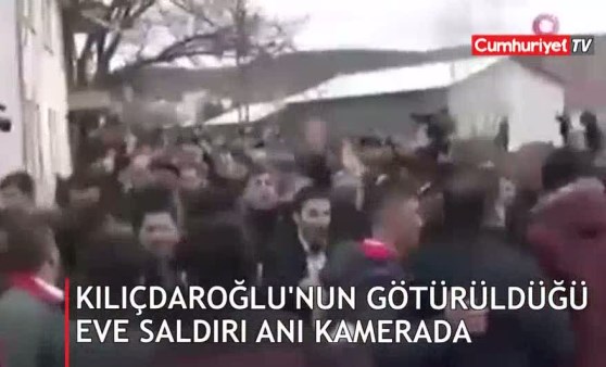 İşte CHP lideri Kemal Kılıçdaroğlu'nun götürüldüğü eve saldırı anı!