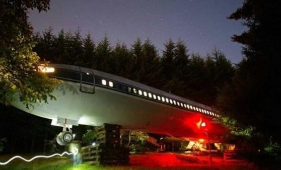 Emekli mühendis Boeing 727'yi eve dönüştürdü