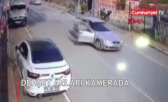 Dehşet anları kamerada! Nişanlısı, talihsiz kadını önce yumrukladı sonra seyir halindeki arabadan attı