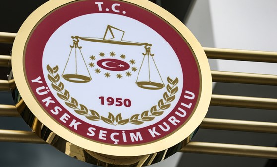 CHP'den İstanbul kararına tepki: Bugün 7 YSK üyesinin onurunu çaldılar!