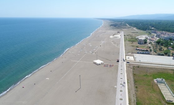 Tamamlandığında Türkiye'nin en uzun plajı olacak