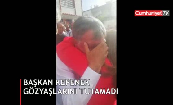 Honaz seçimlerini kazanan Yüksel Kepenek, gözyaşlarını tutamadı (02.06.2019)(Video Haber)