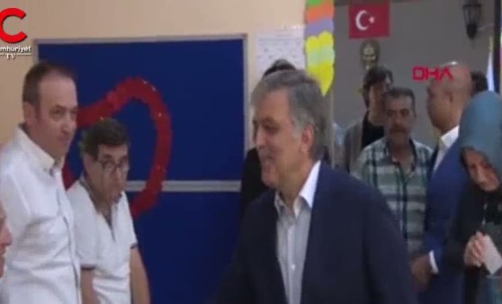 Abdullah Gül oyunu kullandı (23.06.2019)