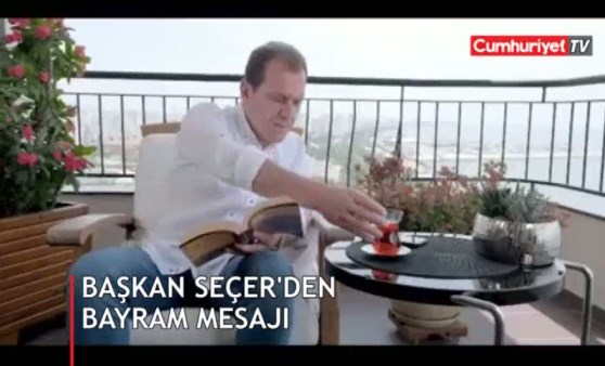 Mersin Büyükşehir Belediye Başkanı Vahap Seçer'den bayram mesajı