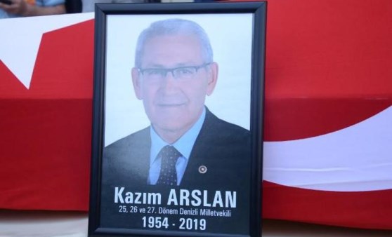 Müjde Ar CHP'li vekilin ardından bu sözleri söyledi