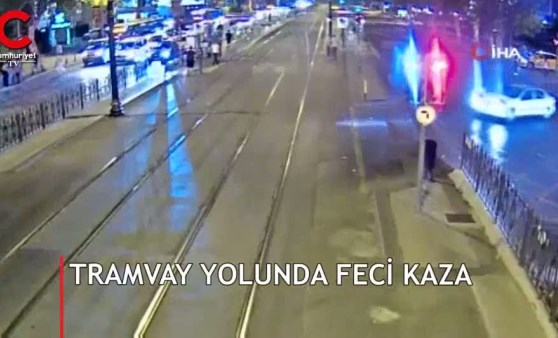 Tramvay yolundaki feci kaza kamerada