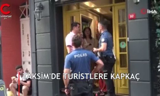 Taksim'de turistlere kapkaç şoku