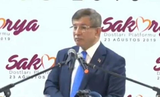 Davutoğlu: Terörle mücadele defteri açılırsa birçok kişi insan yüzüne çıkamaz