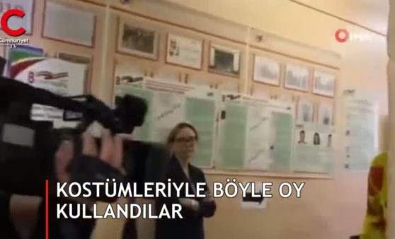 Tartışma yaratan görüntü: Böyle oy kullandılar