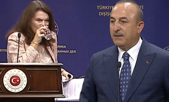 Çavuşoğlu canlı yayında küplere bindi! İşte o sözler