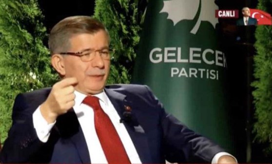 Ahmet Davutoğlu, Erdoğan'ı canlı yayında böyle uyardı