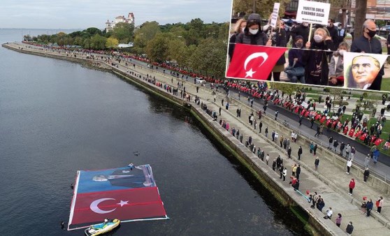 Kadıköy’de 10 Kasım’da “Ata’ya saygı zinciri” oluşturuldu