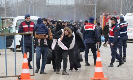 Göçmenler akın akın Edirne'ye gelmeye devam ediyor