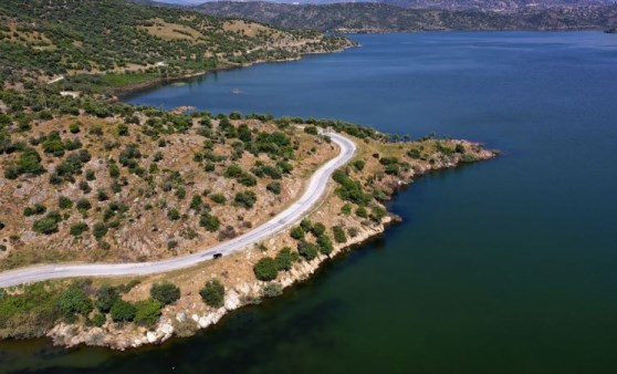 Bafa Gölü, manzarasıyla görenleri hayran bırakıyor