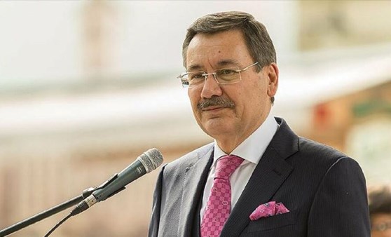 AKP'li Metiner'den Melih Gökçek itirafı