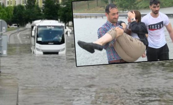 Küçükçekmece'de yollar göle döndü! Yurttaşlar zor anlar yaşadı