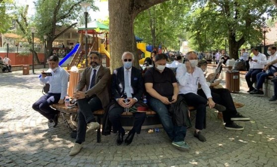 Ankara Kuğulu Park'ta avukatlara polis engeli