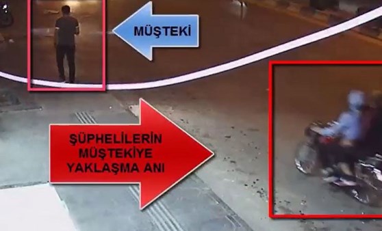 Motosikletli kapkaççı kamerada