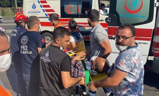 Pendik'te feci otobüs kazası: 24 yaralı