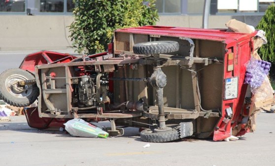 Kocaeli'de Akaryakıt istasyonunda korkunç kaza