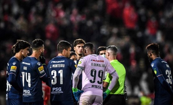 Olaylı Belenenses-Benfica maçından Omicron varyantı çıktı