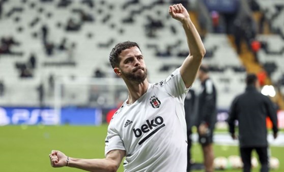 İspanyol basınından çarpıcı iddia: Pjanic, Barcelona'ya geri dönebilir