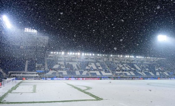 Şampiyonlar Ligi’nde Atalanta – Villarreal maçı kar yağışı nedeniyle ertelendi