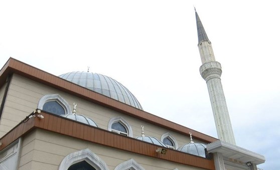 Pendik, Kartal ve Tuzla'da cami hoparlörlerinden yükselen müziğe inceleme